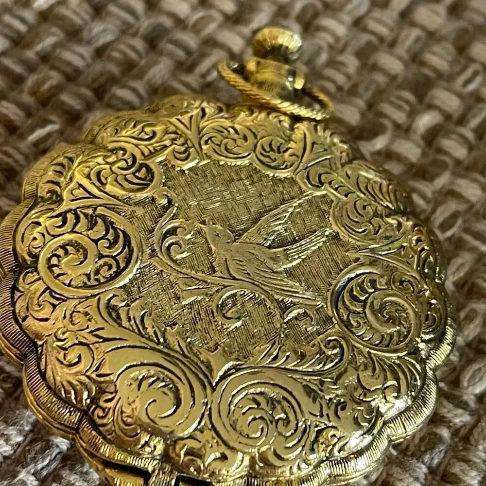 Vintage Max Factor gold Compact face powder pendant